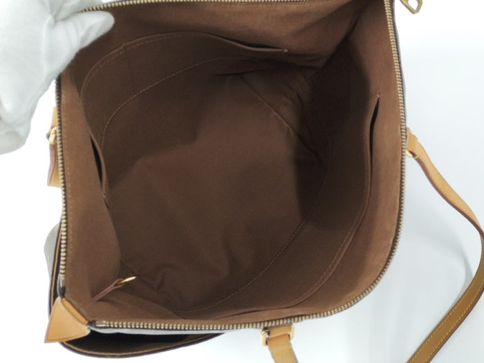 Louis Vuitton Totally MM Monogram Tote Bag