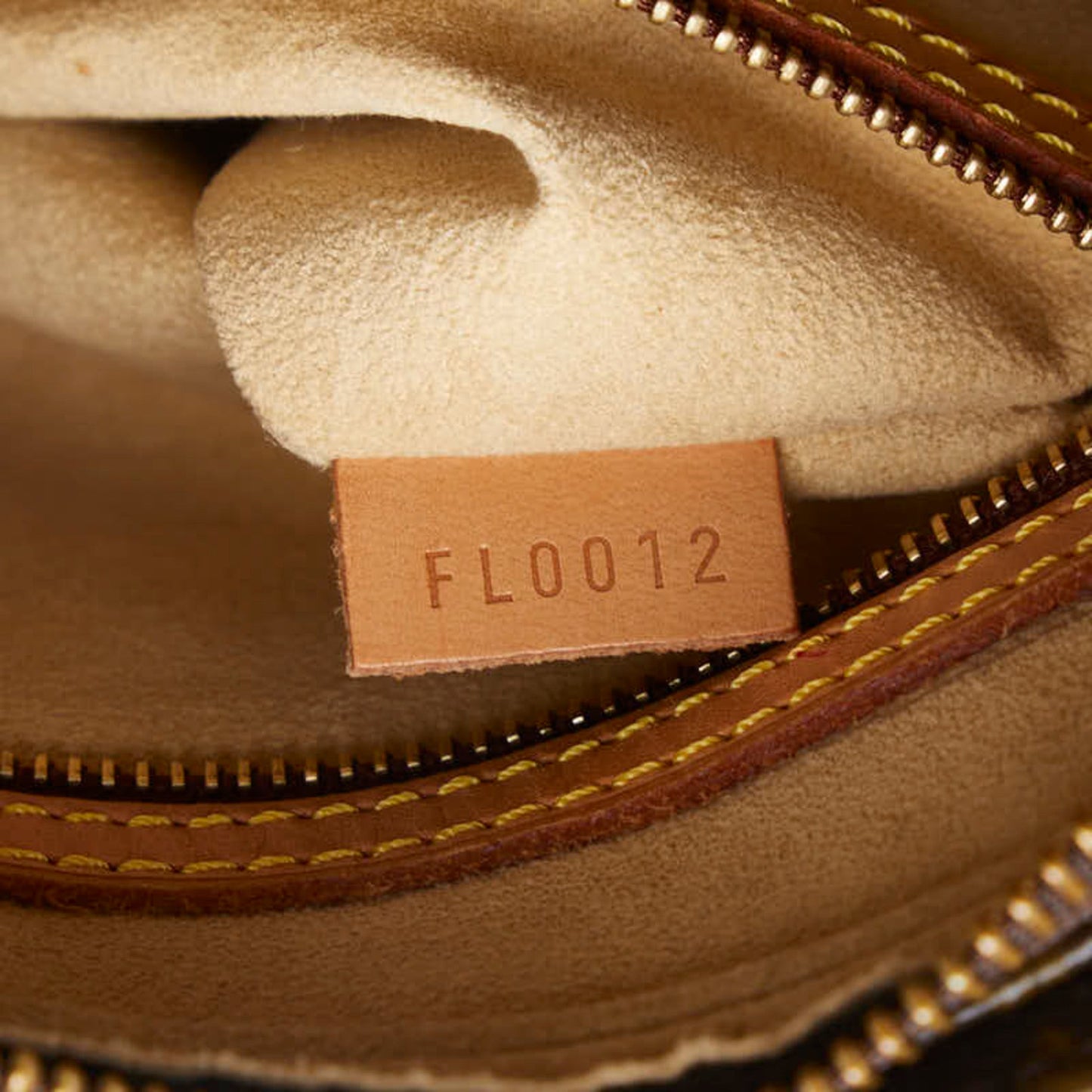 LOUIS VUITTON Monogram Looping MM Shoulder Bag Handbag M51146 Brown PVC Leather Ladies