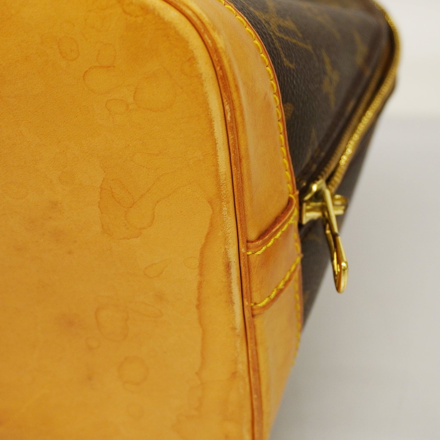 LOUIS VUITTONAuth  Monogram Alma M51130 Women's Handbag