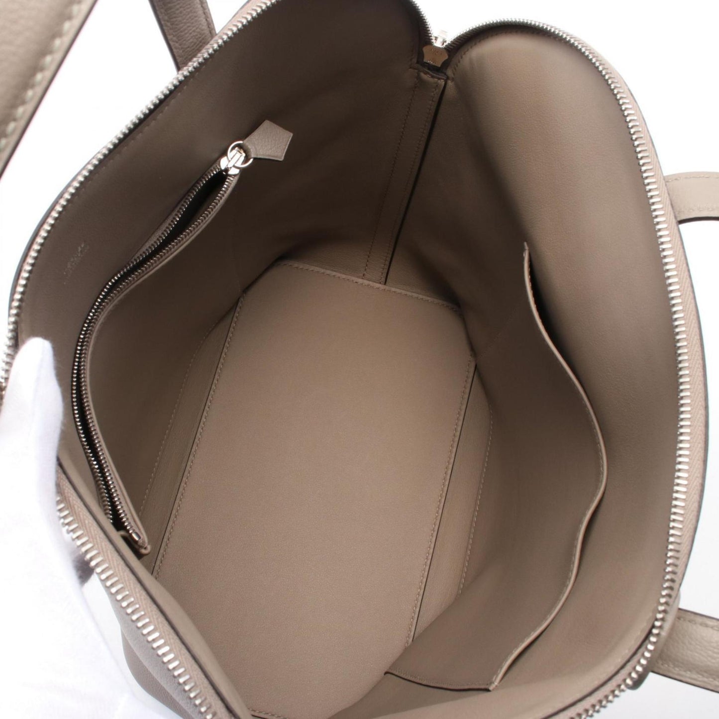 Hermes Brown Leather Handbag ( )