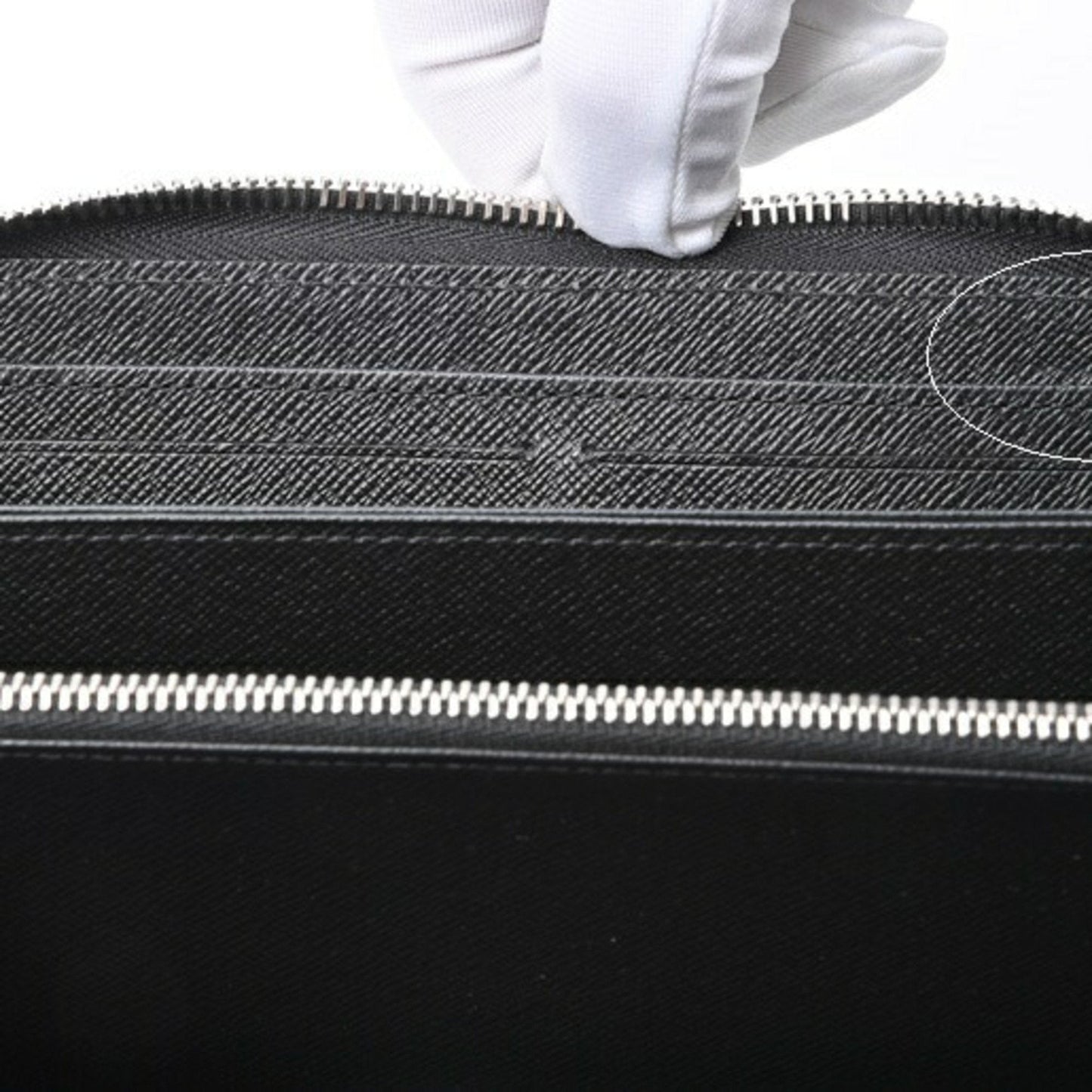 LOUIS VUITTON Zippy Wallet M61857 Epi
