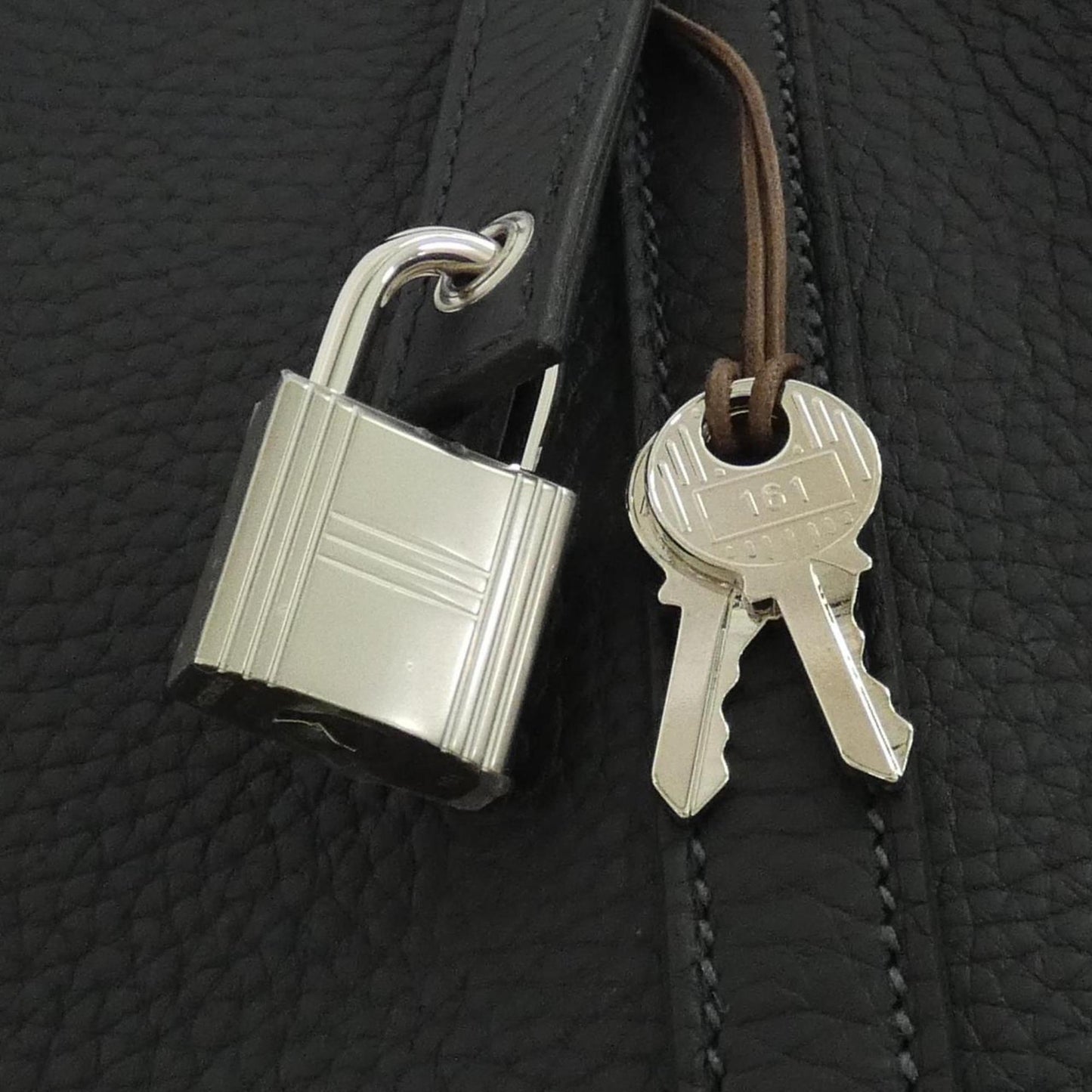 Hermes Black Taurillon Clemence Leather Shoulder Bag ( )
