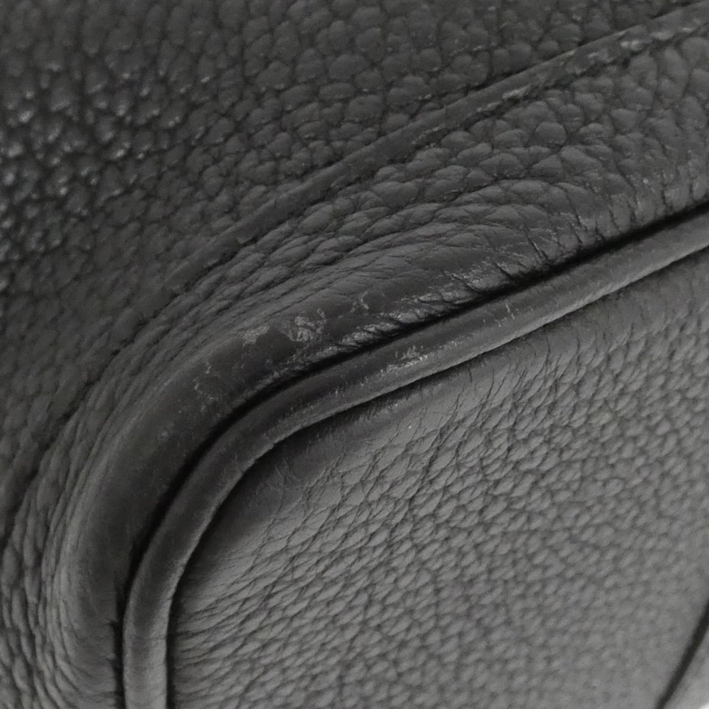 Hermes Black Negonda Leather Handbag ( )