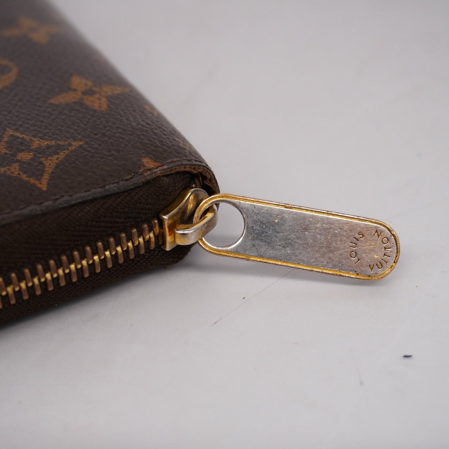 LOUIS VUITTONAuth  Monogram Zippy Wallet M42616 Long Wallet [bi-fold]