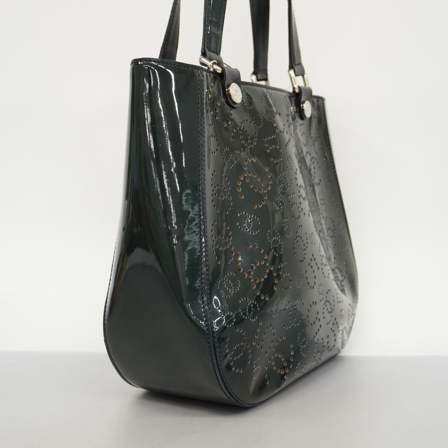 CHANEL   Tote Bag Punching Women's Patent Leather Tote Bag Black