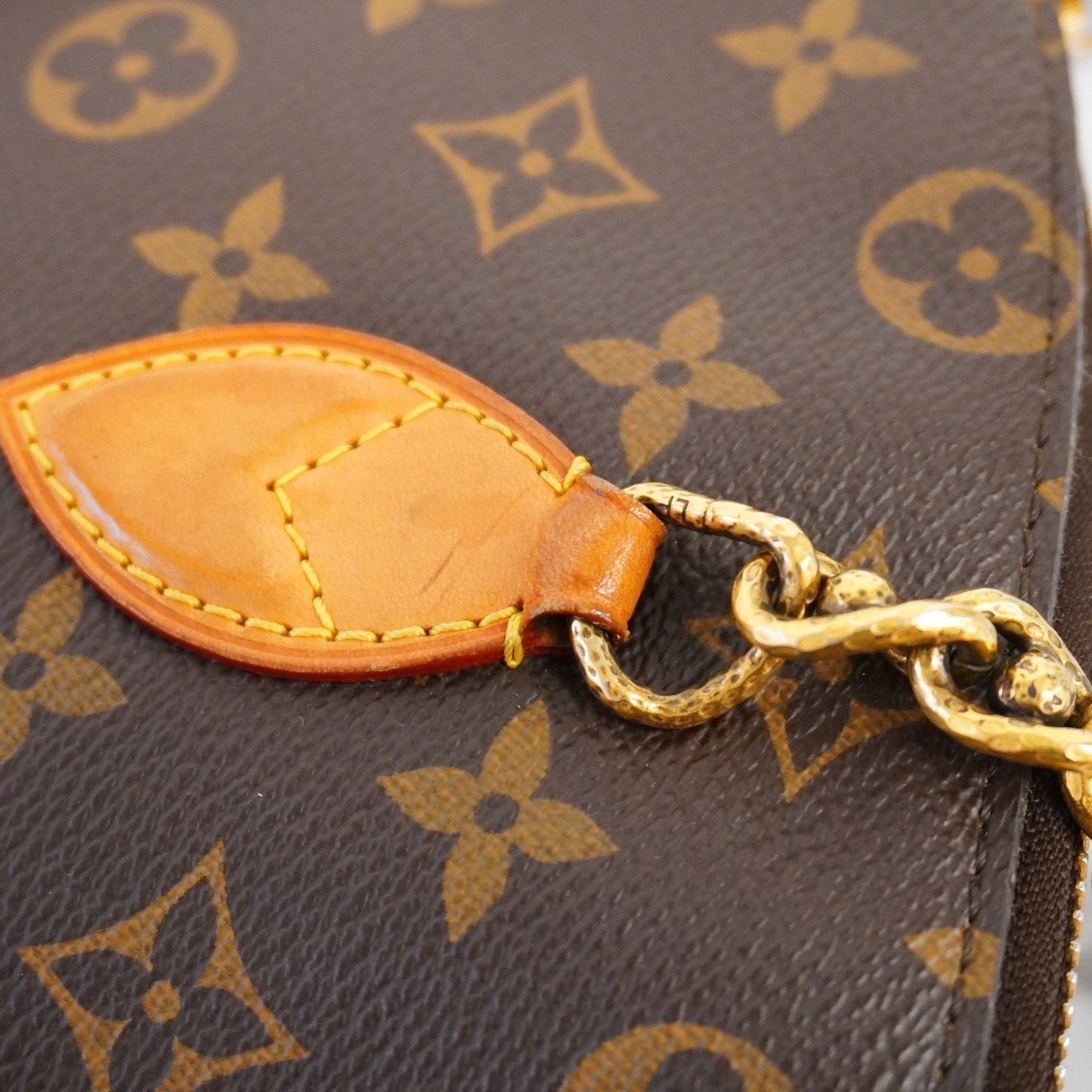 LOUIS VUITTONAuth  Monogram Lock It Chain M40989 Women's Handbag