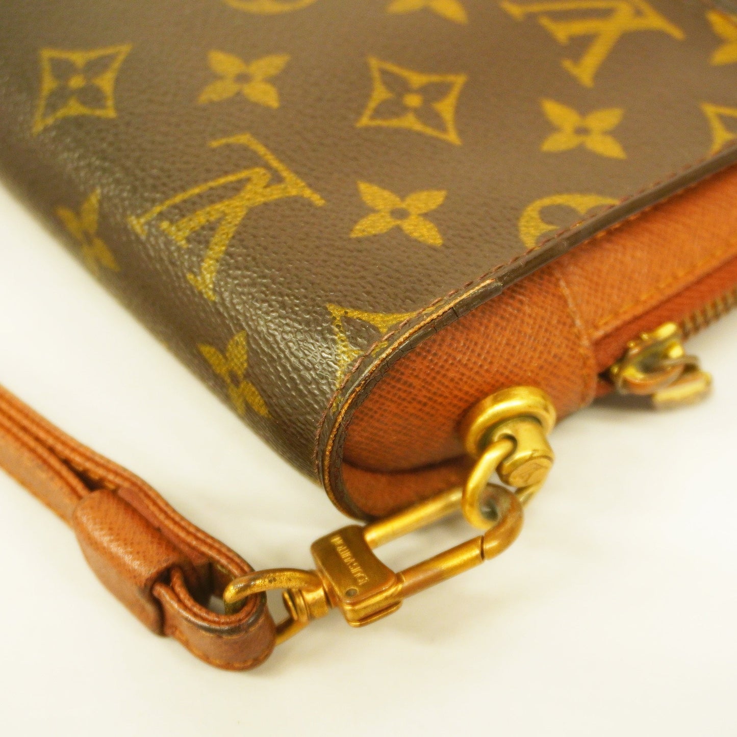 LOUIS VUITTONAuth  Monogram Orsay M51790 Men,Women,Unisex Clutch Bag