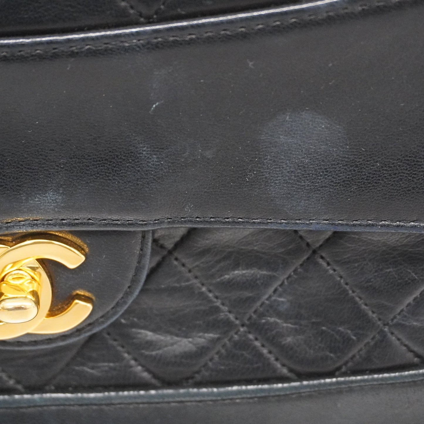 CHANEL   Matelasse Shoulder Bag W Chain Women's Leather Shoulder Bag Black