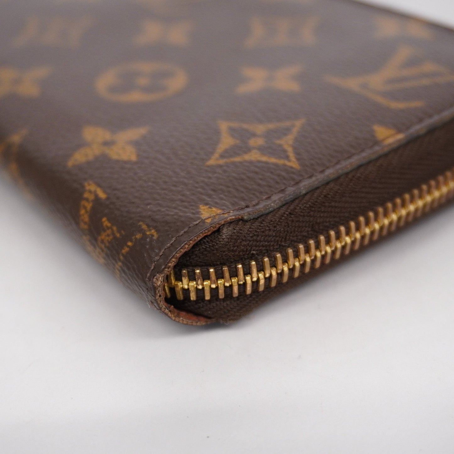 LOUIS VUITTONAuth  Monogram Zippy Wallet M42616 Long Wallet [bi-fold]