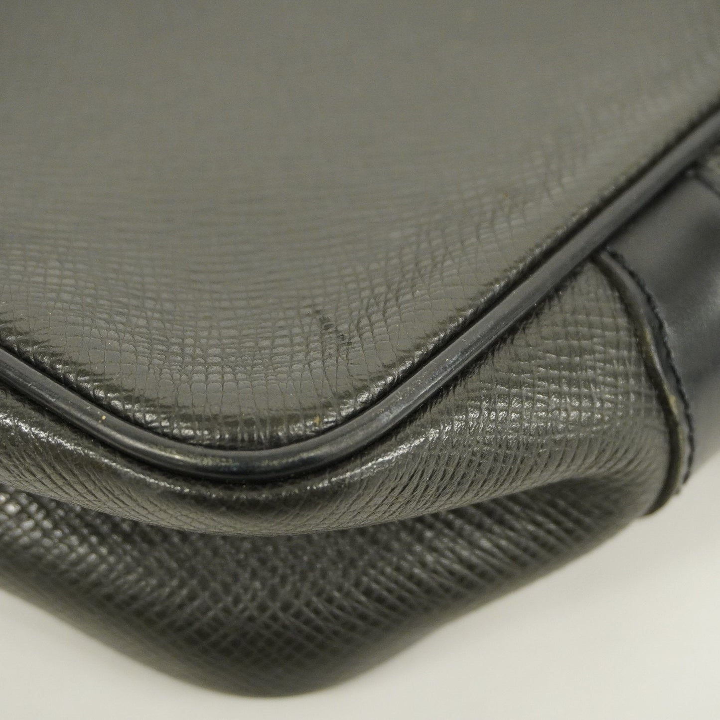 LOUIS VUITTONAuth  Taiga Karuga M30812 Men's Clutch Bag Ardoise
