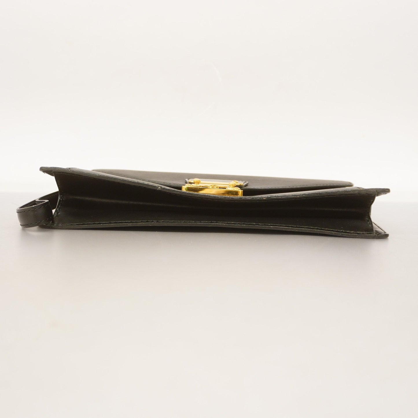 LOUIS VUITTONAuth  Epi Serie Dragonne M52612 Unisex Clutch Bag Noir