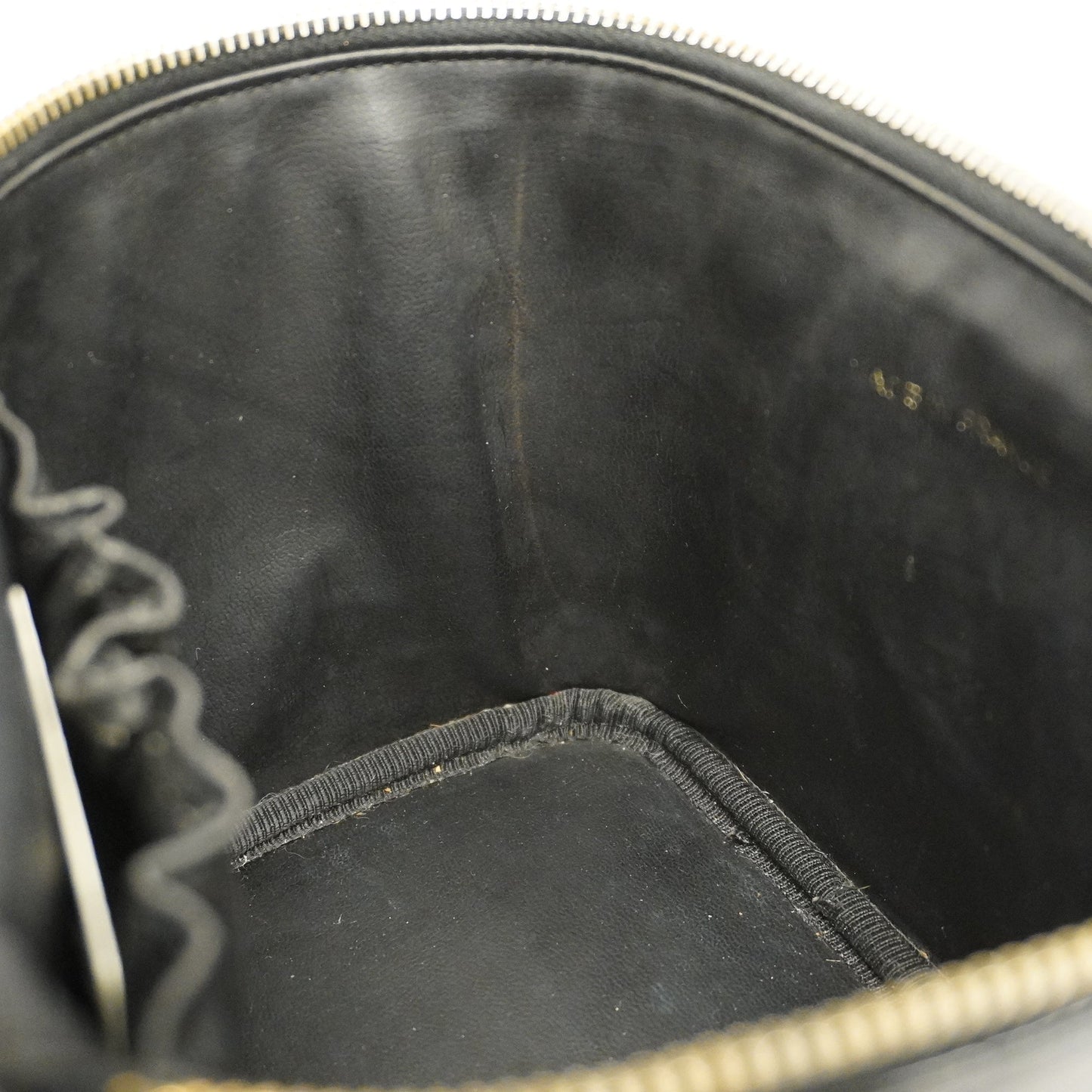 CHANEL   Vanity Bag Women's Patent Leather Vanity Bag Black