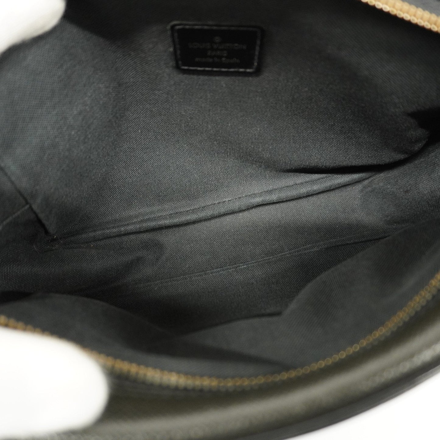 LOUIS VUITTONAuth  Taiga Karuga M30812 Men's Clutch Bag Ardoise