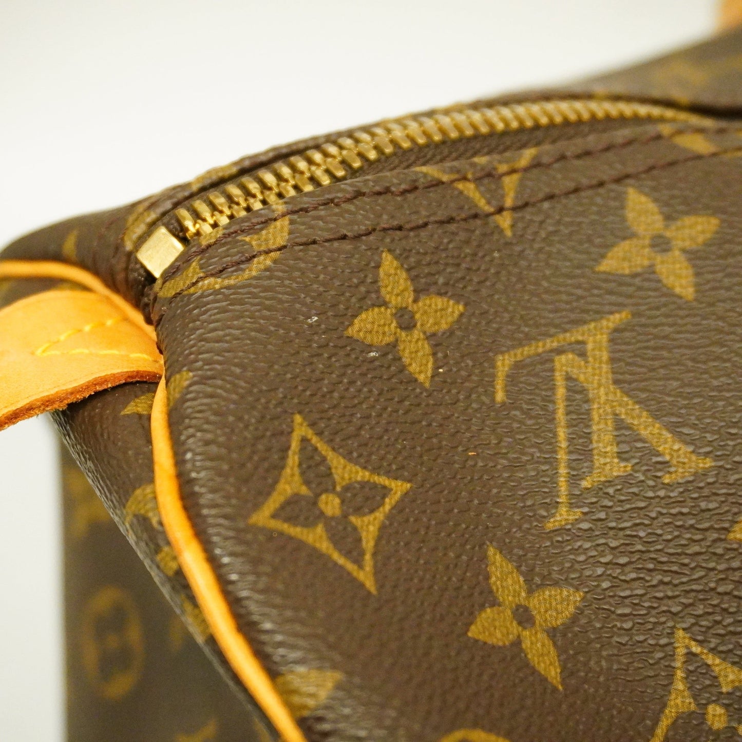 LOUIS VUITTONAuth  Monogram Keepol 50 M41426