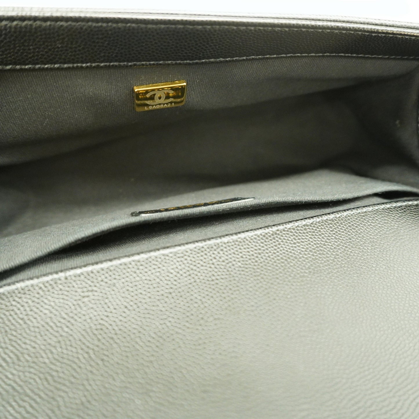 CHANEL   Boy  Chain Shoulder Women's Caviar Leather Shoulder Bag Black