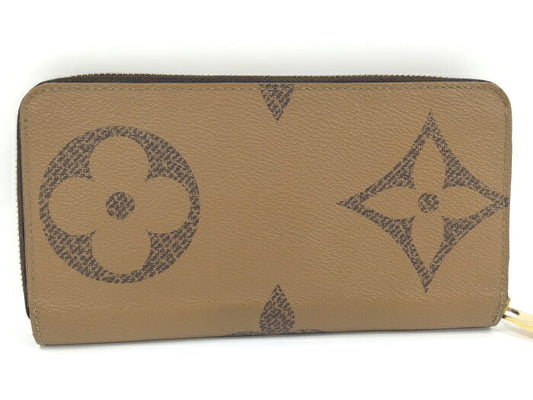 Louis Vuitton Monogram Giant Reverse Round Zipper Long Wallet