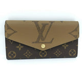 Louis Vuitton Portefeuille Sarah Bifold  Monogram Giant Reverse  Long Wallet