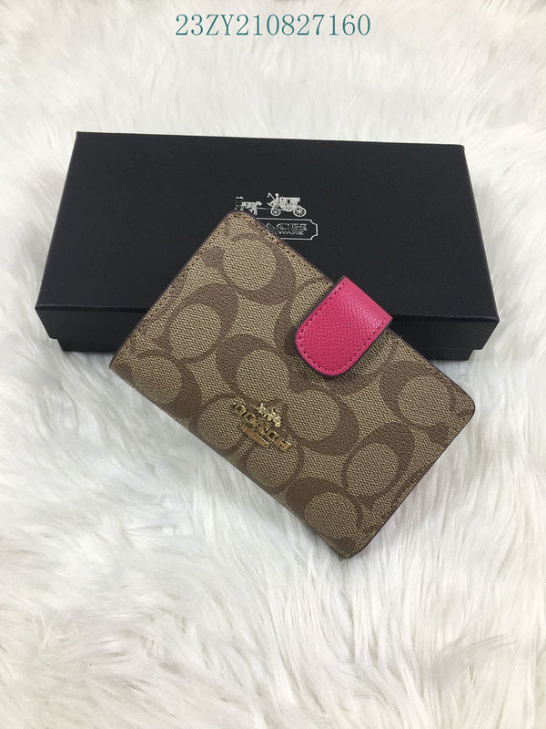 Amelia - CAH Wallet - 144
