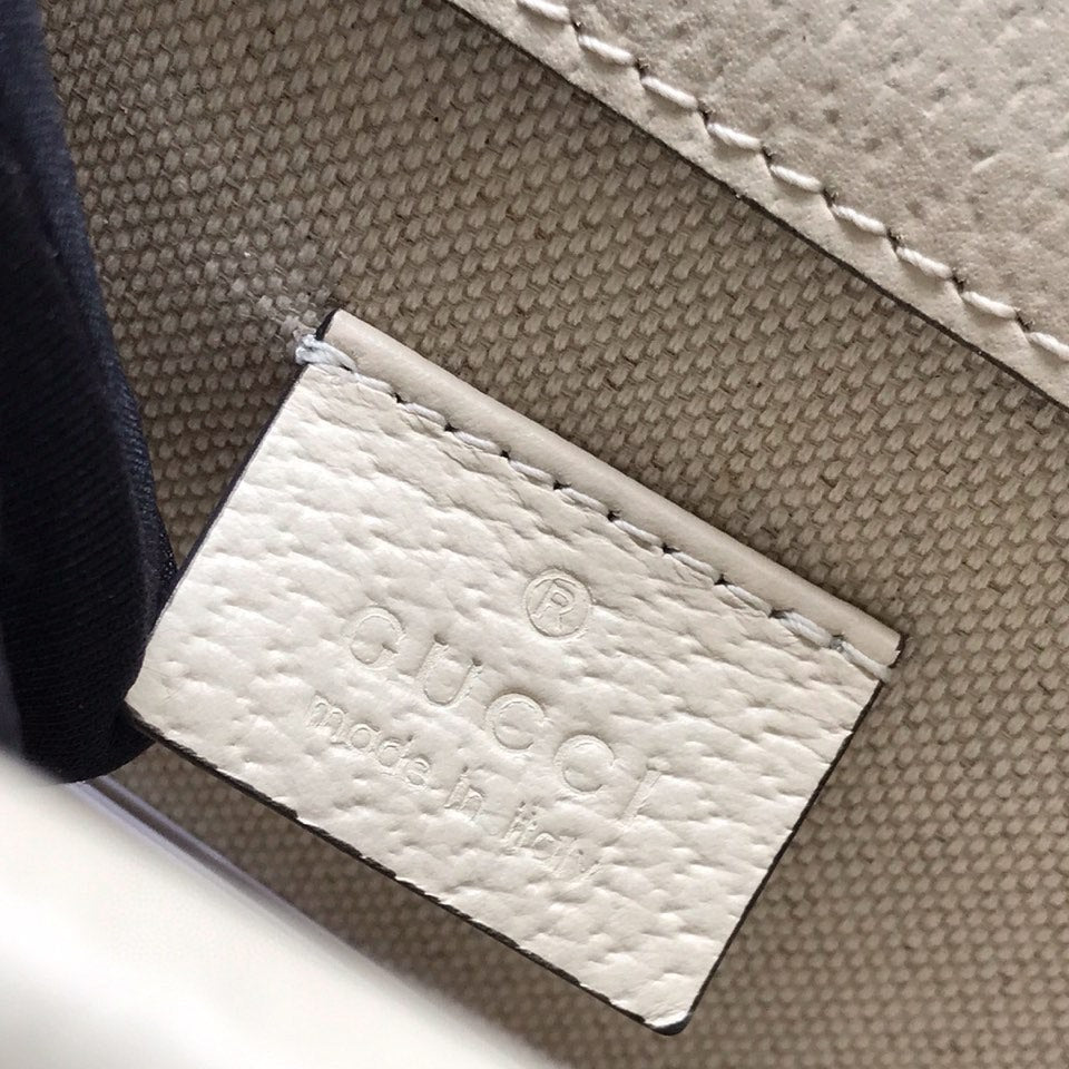 DYONYSUS SHOULDER BAG 20 IN WHITE CALFSKIN SILVER HARDWARE Amelia