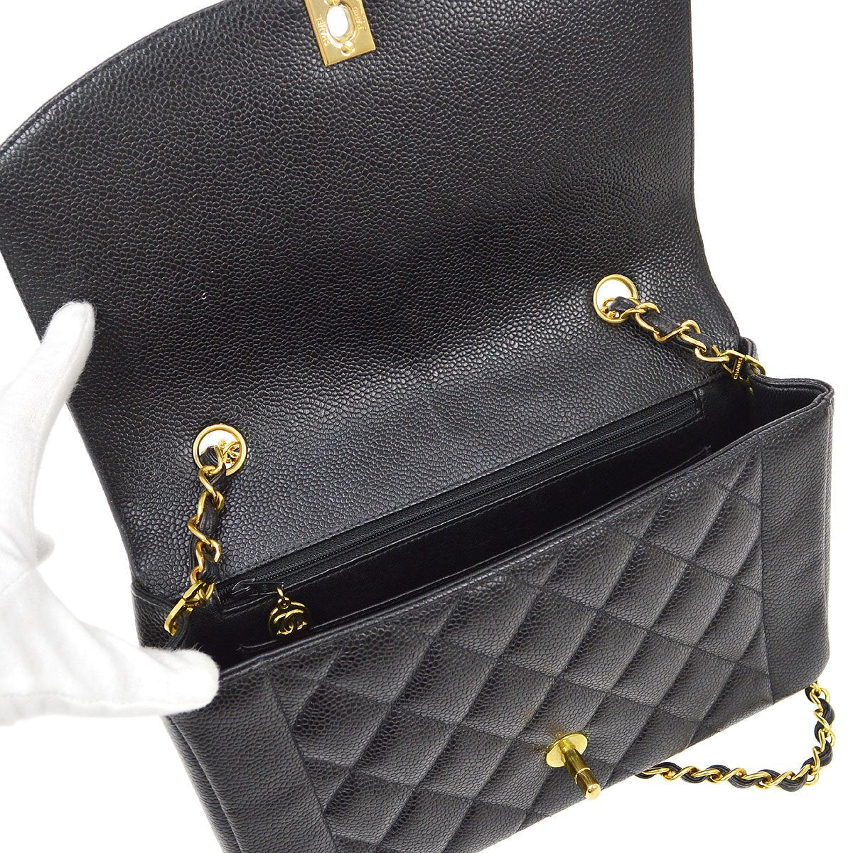 CHANEL 1994-1996 Black Caviar Diana Medium 71385