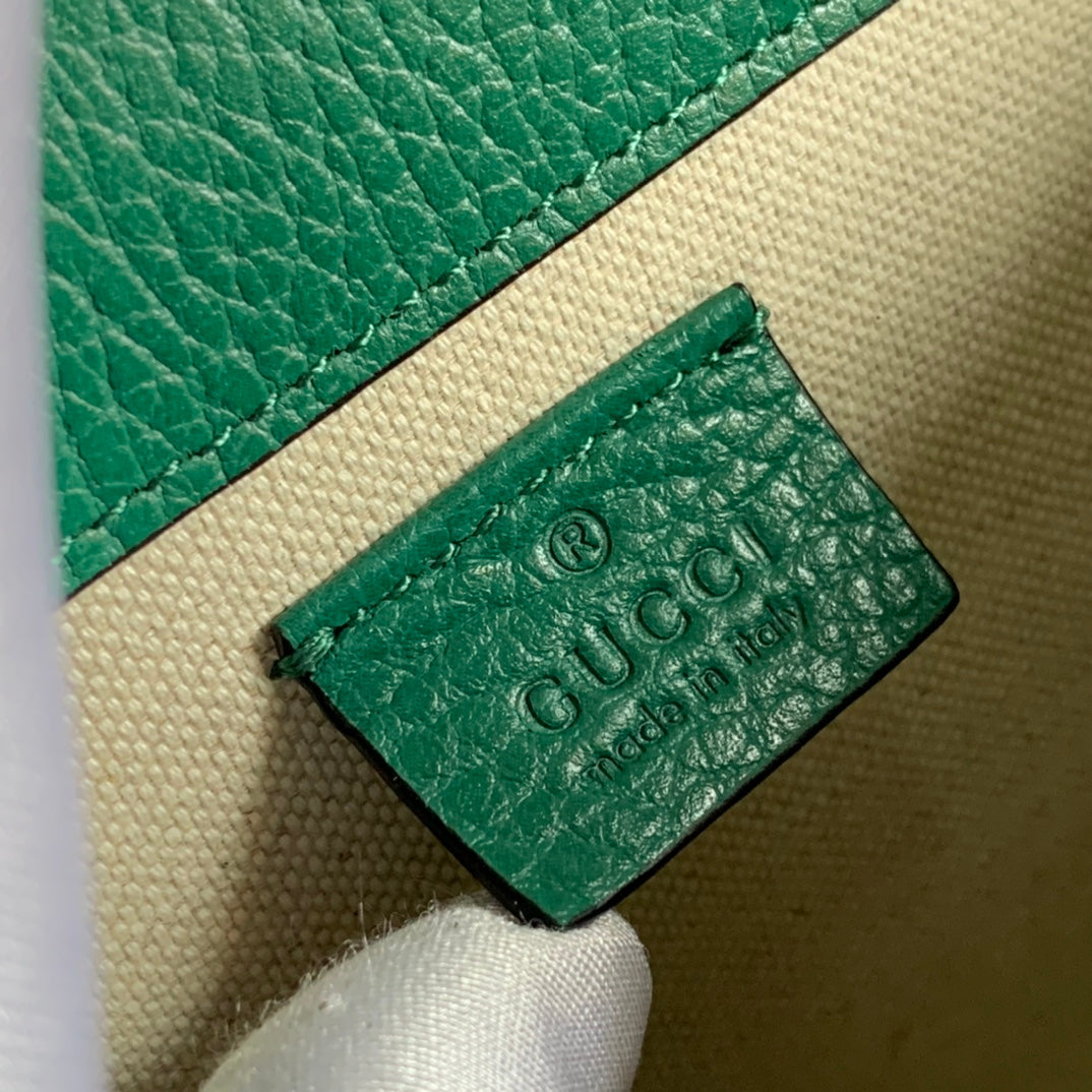 DYONYSUS SHOULDER BAG 28 IN TURQUOISE CALFSKIN Amelia