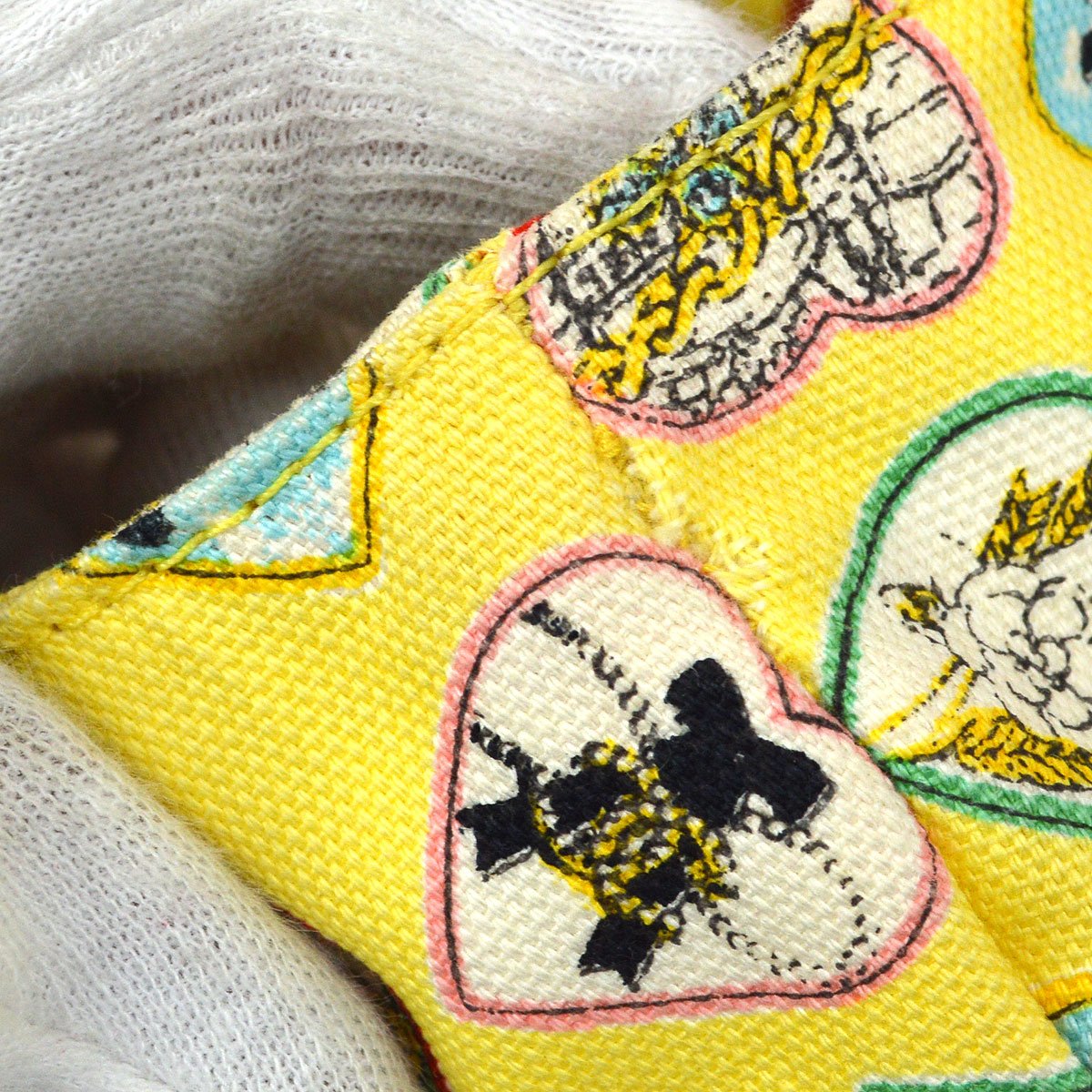 CHANEL 2005-2006 Valentine Heart Printed Handbag Yellow Canvas 92999