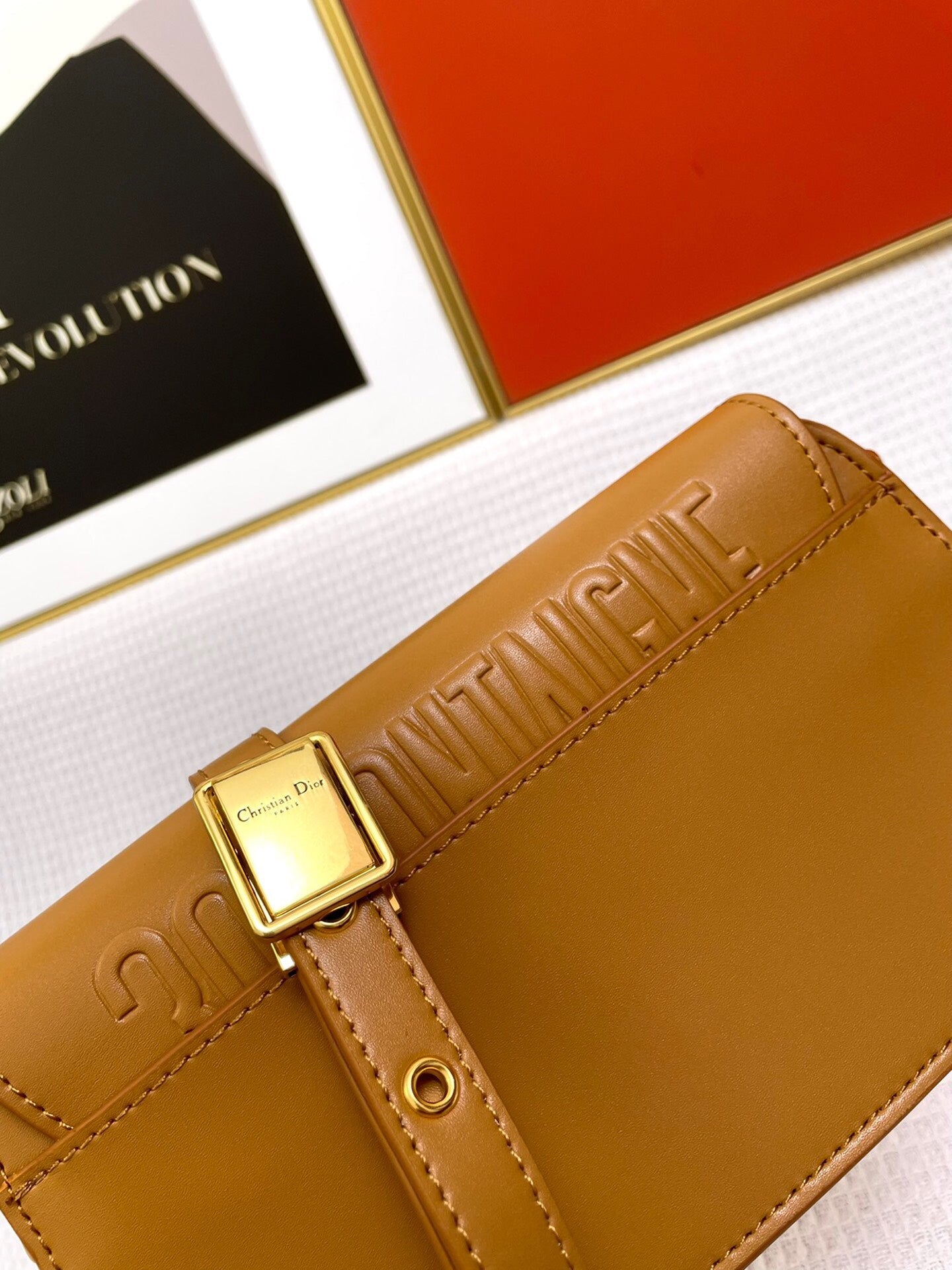 MINI BOAmeliaY EAST-WEST 20 BAG IN CHOCOLATE BROWN CALFSKIN