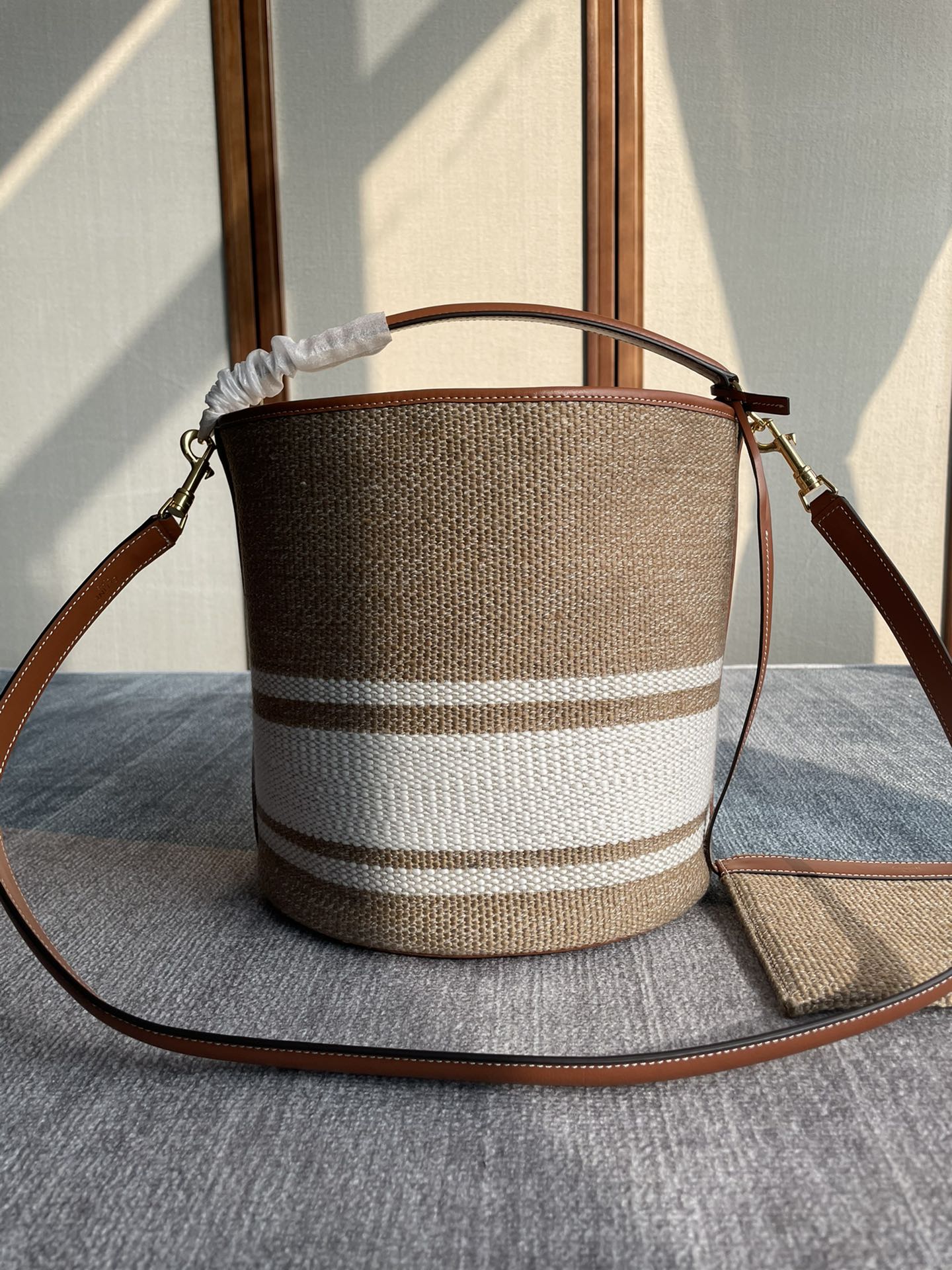 BUCKET 25 IN PRINTED CANVAS BROWN WHITE Amelia