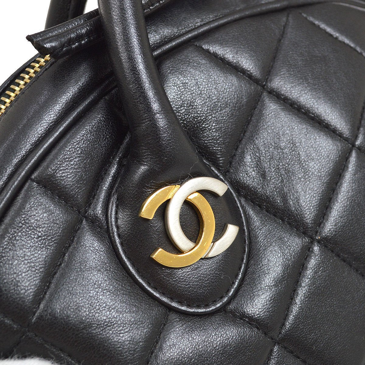 CHANEL 1997-1999 Paris Limited Bowling Bag AK31624i