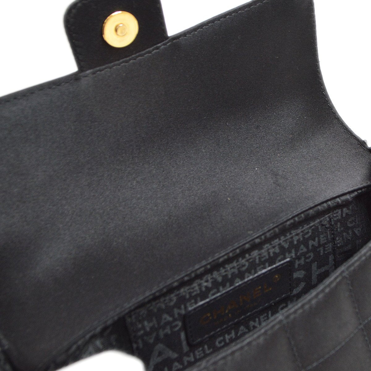CHANEL 2009-2010 Camellia Choco Bar Single Chain Shoulder Bag Black Satin 51050