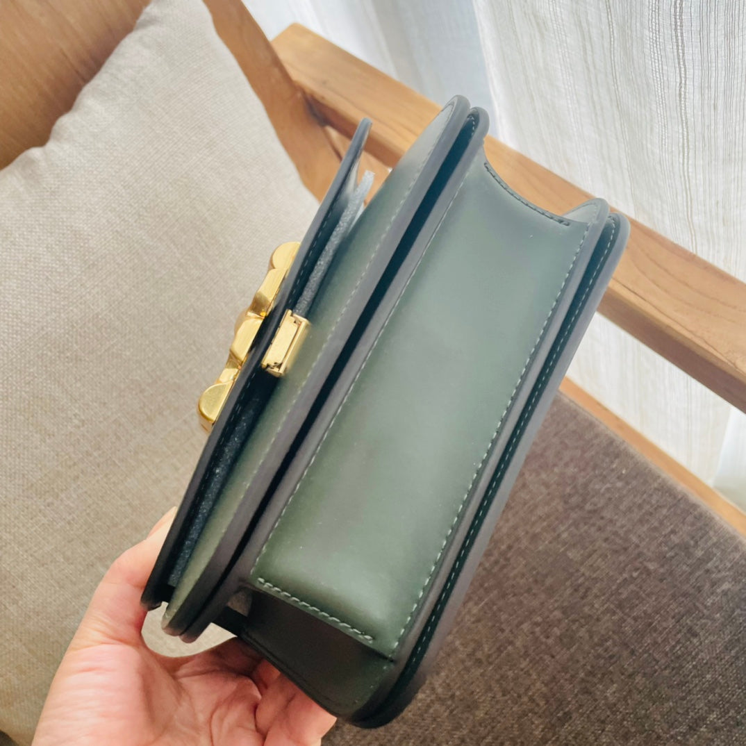 TRIPHOME BOX 18 CALFSKIN SEA GREEN Amelia Amelia