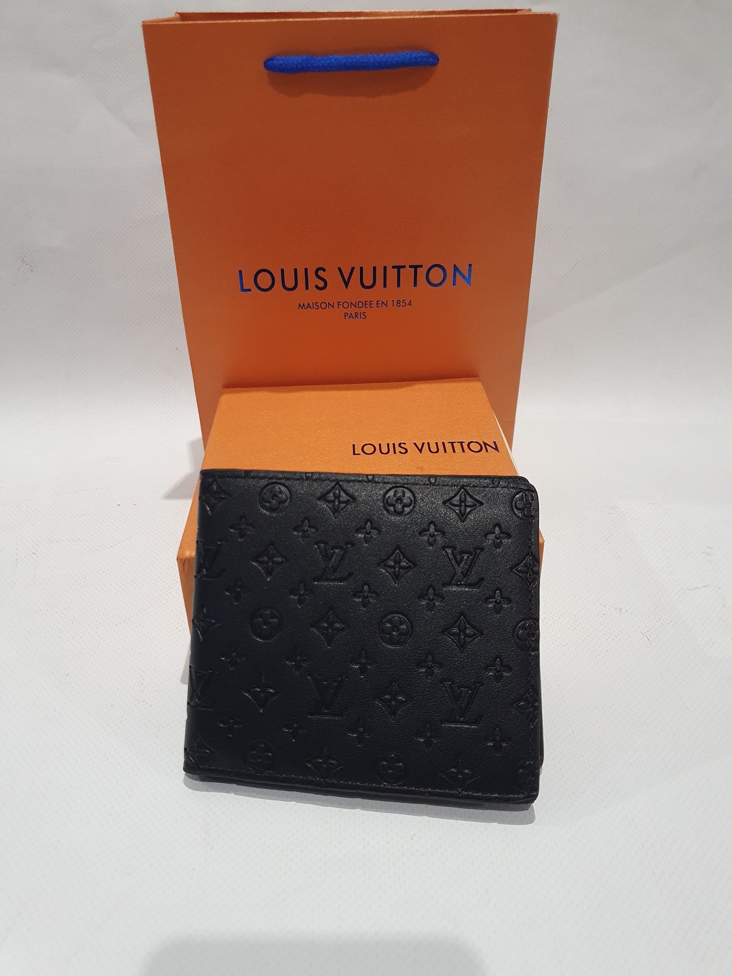 Louis Vuitton Wallet (Men)