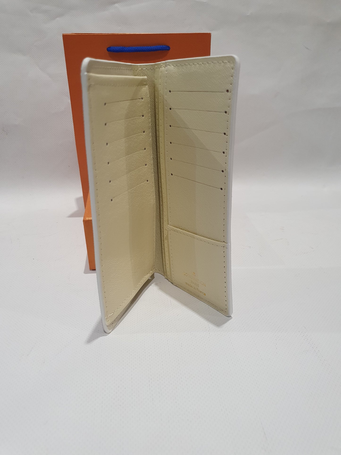 Louis Vuitton Wallet / Card Holder unisex