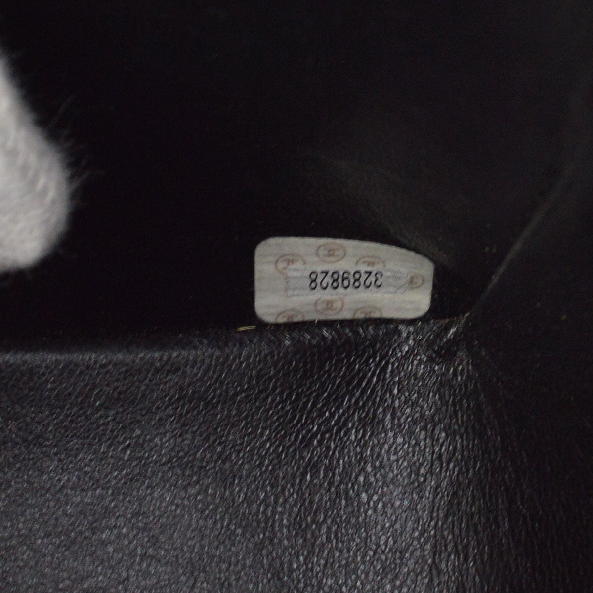 CHANEL 1994-1996 Black Caviar Diana Medium 43545