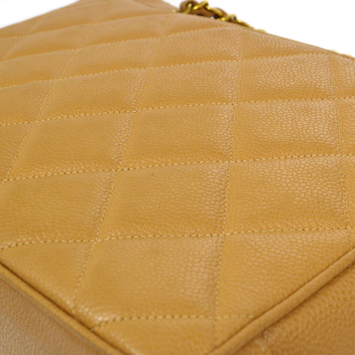 CHANEL 1994-1996 Beige Caviar Chain Tote Bag 44115
