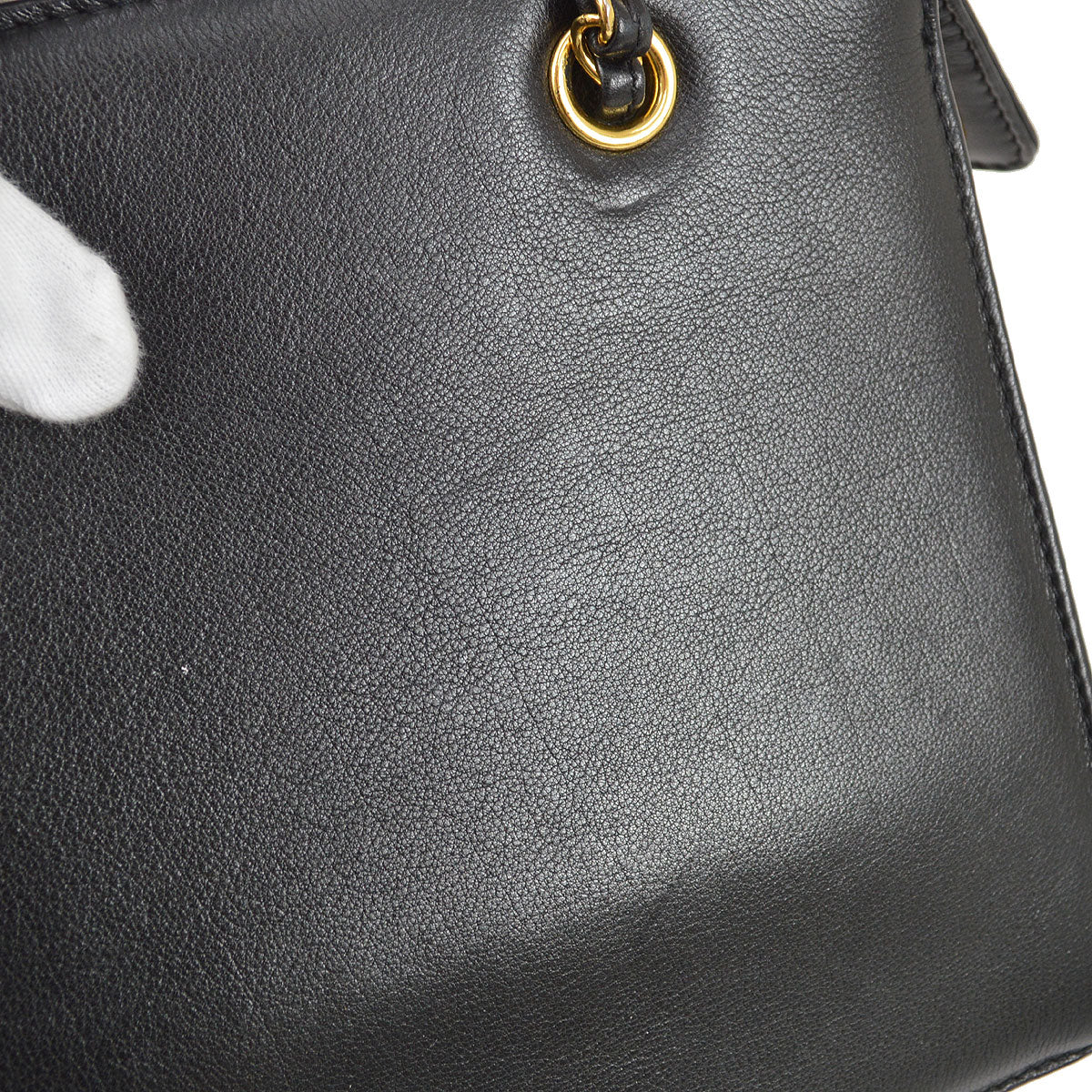 CHANEL 1997-1999 Chain Handbag Black Lambskin 14406