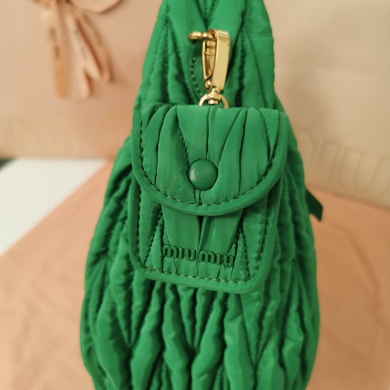 WANDER 28 BAG IN GREEN ECO - FRIENDLY NYLON Amelia
