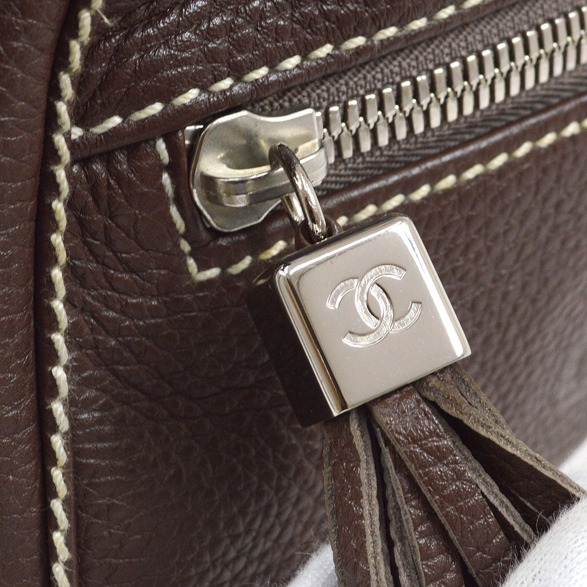 CHANEL 2003-2004 Brown Caviar Embossed Logo Shoulder Bag 02280