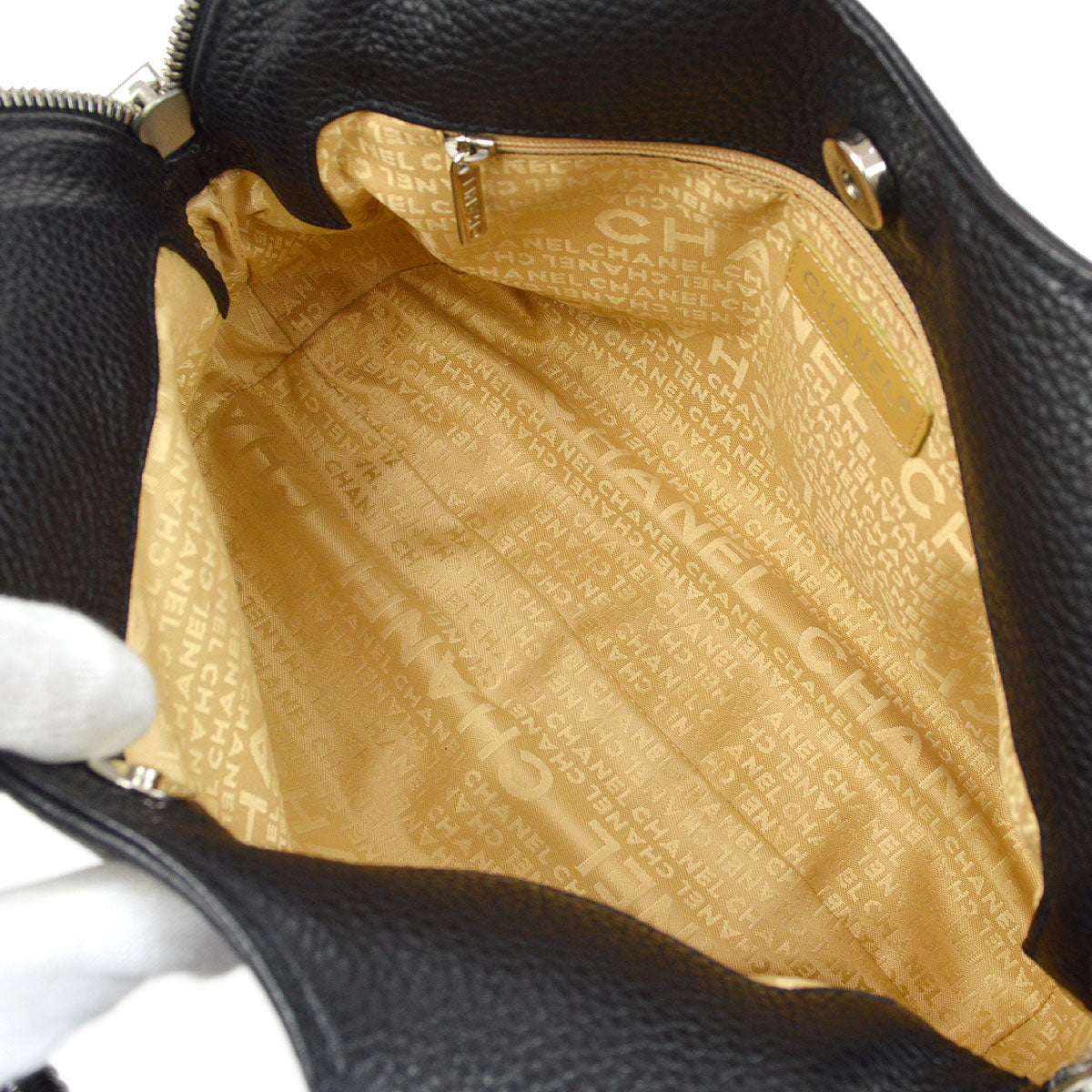 CHANEL 2003-2004 Black Caviar Embossed Logo Hobo Bag 06080