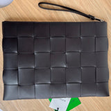 LARGE CASSETTE POUCH 35 IN BLACK CALFSKIN Amelia