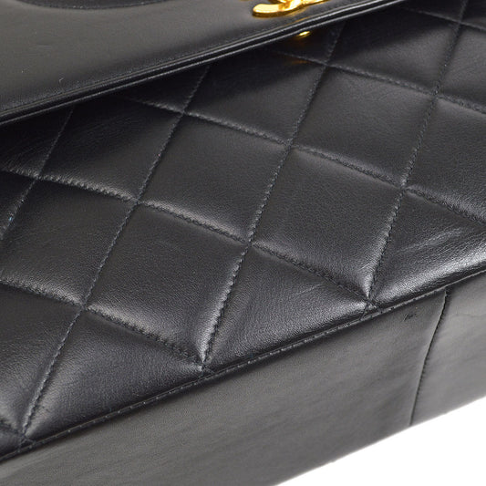 CHANEL 1991-1994 Chain Shoulder Bag Black Lambskin
