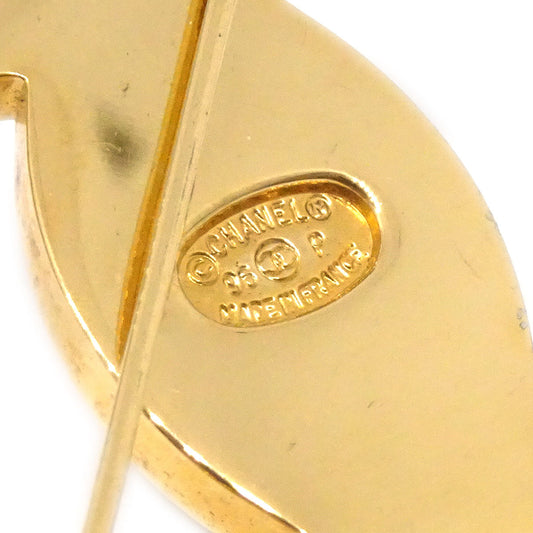 CHANEL 1996 Turnlock Brooch Pin Gold Medium 73734