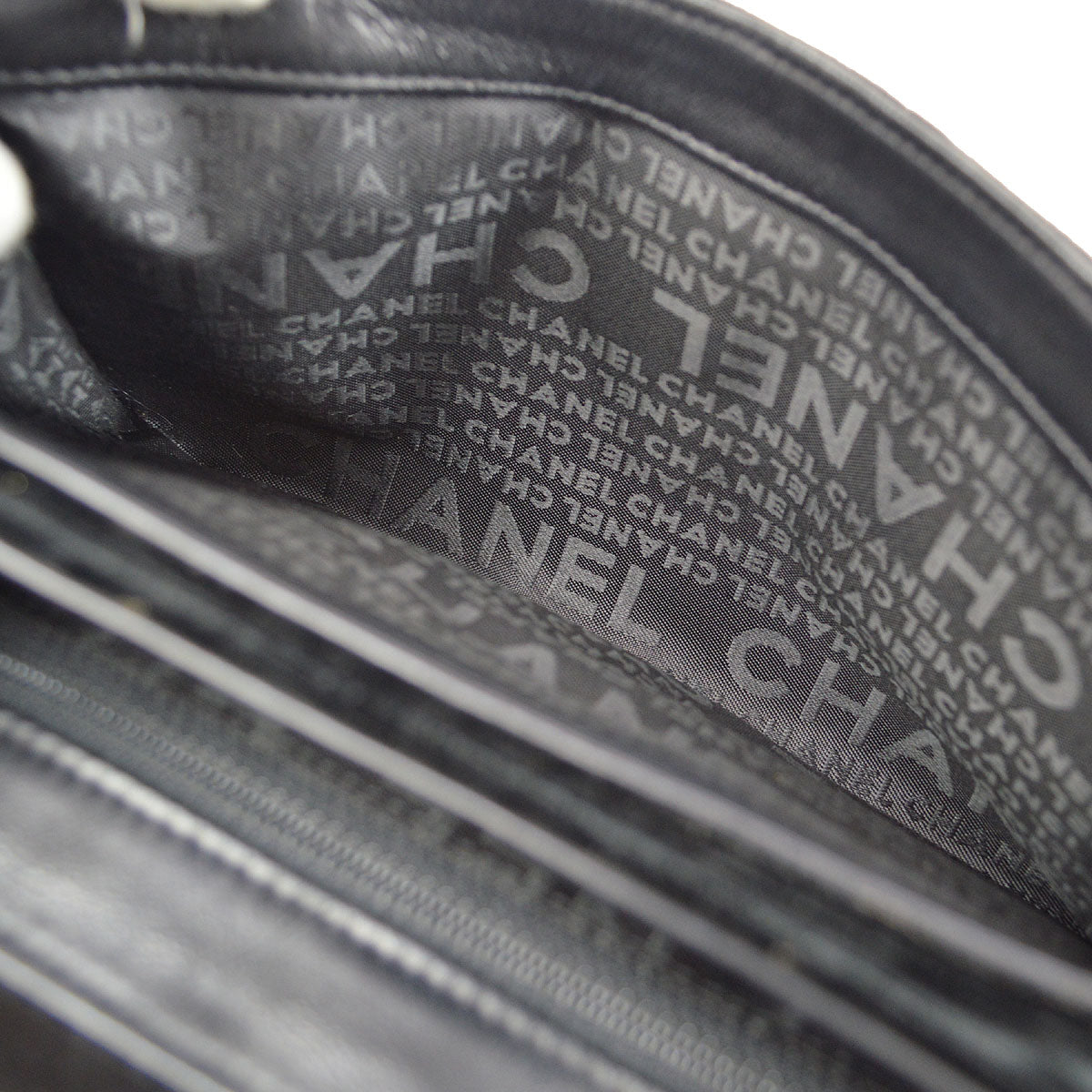 CHANEL 2005 Camelia Single Chain Shoulder Bag Black Velvet BT16815h