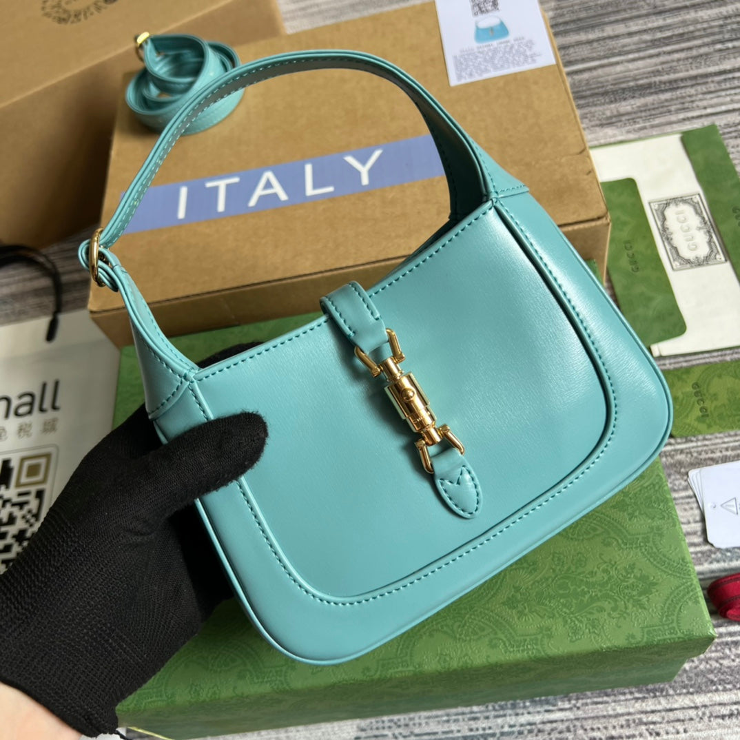 GG JACKIE MINI 19 SHOULDER BAG IN PASTEL BLUE CALFSKIN Amelia