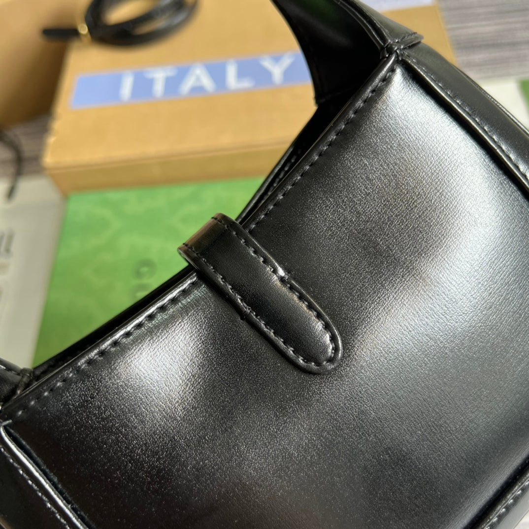 GG JACKIE MINI 19 SHOULDER BAG IN BLACK CALFSKIN Amelia