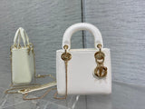 MINI LADY 17 BAG IN WHITE EMBOSSED LAMBSKIN WITH GOLDEN CLASP Amelia
