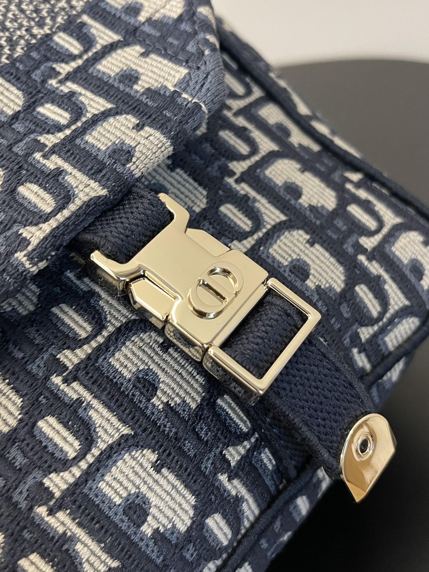 MEDIUM 28 DIORCAMP BAG IN BLUE OBLIQUE EMBROIDERY Amelia