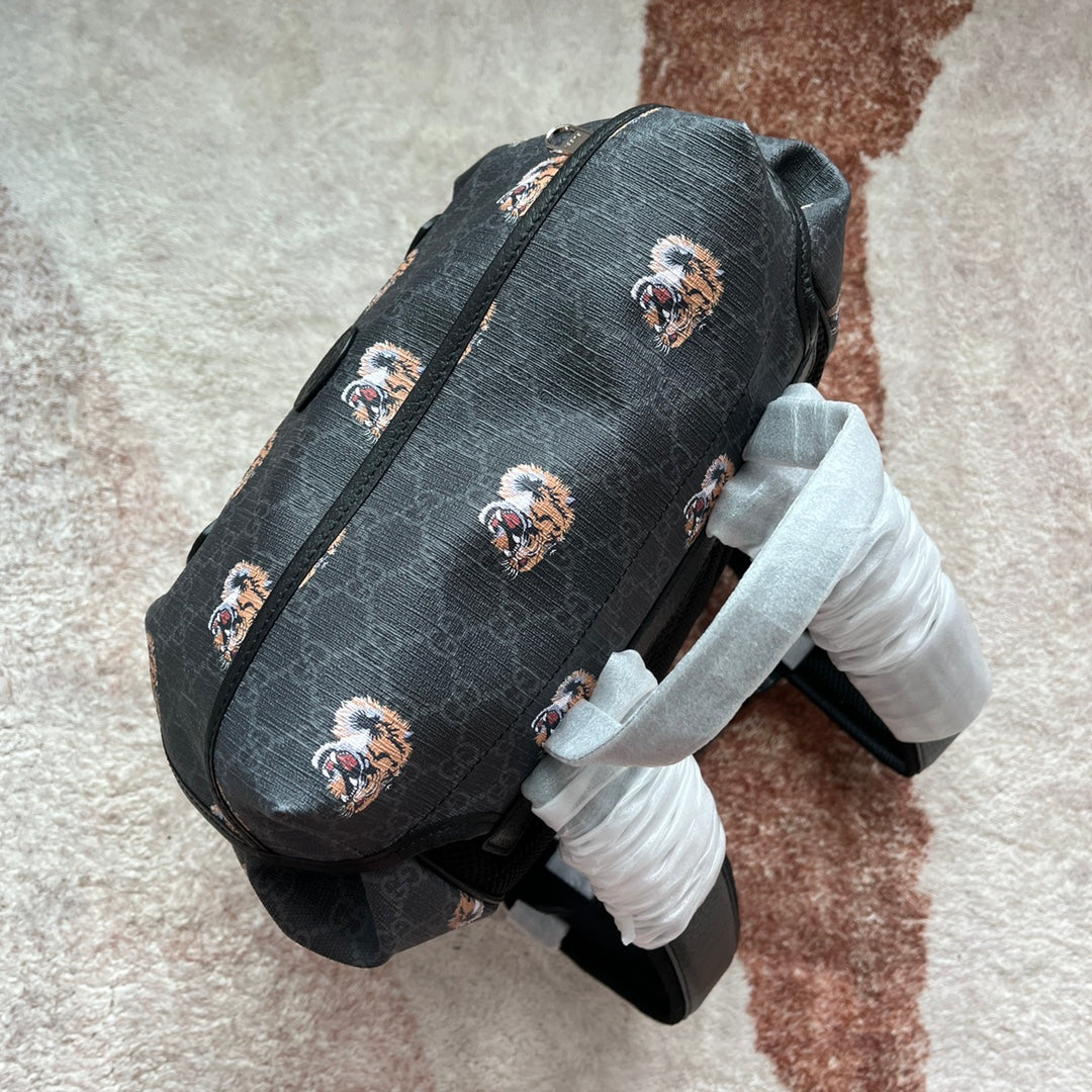 TIGER PRINT MEDIUM BACKPACK 43 IN BLACK CANVAS AND LEATHER TRIM Amelia