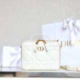 CARO BOX BAG 19 IN WHITE CALFSKIN Amelia