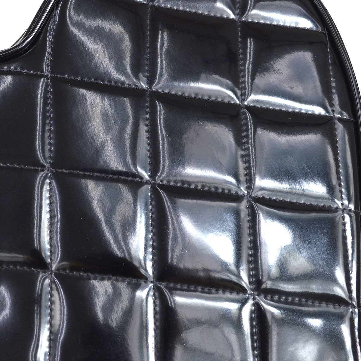 CHANEL 1995 Heart Vanity Handbag Black Patent Leather 85968